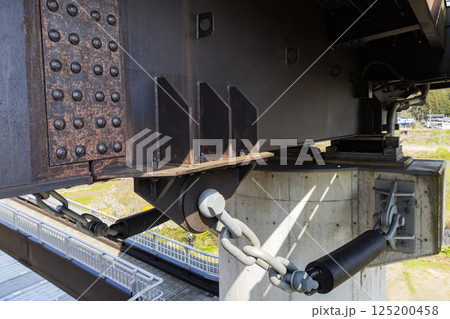 鉄骨　ボルト　チェーン 125200458