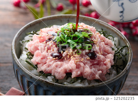 ネギトロ丼 ( まぐろのたたき丼 ) ネギトロ丼 ( まぐろのたたき丼 ) 125202235