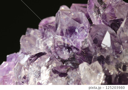 紫水晶／アメジスト 125203980
