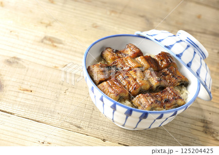 鰻丼 125204425