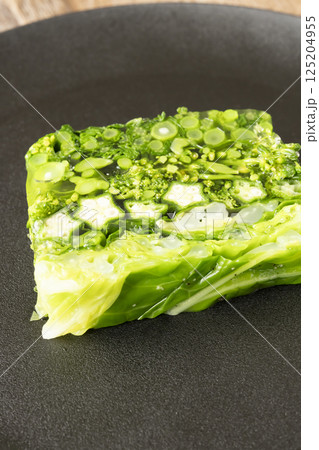 野菜のテリーヌ　野菜のゼリー寄せ 125204955