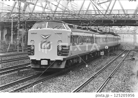国鉄時代、新潟、秋田からの特急「いなほ」、485系クハ481-1036他、蕨、1982年10月19日 国鉄時代、新潟、秋田からの特急「いなほ」、485系クハ481-1036他、蕨、1982年10月19日 125205956