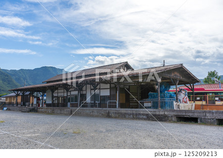 旧長野電鉄屋代線　旧松代駅 125209213