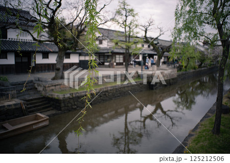岡山県倉敷市の倉敷美観地区 倉敷デニムストリート 岡山県倉敷市の倉敷美観地区 倉敷デニムストリート 125212506