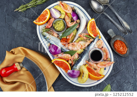 Marinade for fish and seafood. 125212552