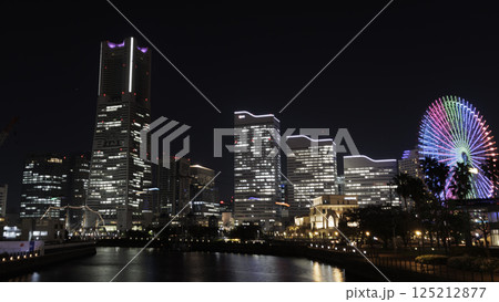 みなとみらいの夜景(春) みなとみらいの夜景(春) 125212877