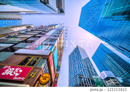 日本の東京都市景観 新景・渋谷アクシュや渋谷スクランブルスクエアなど渋谷のビル群・渋谷5棟 125213822