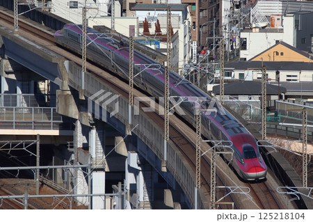 東北新幹線E6系（単独7両編成：こまち号） 125218104