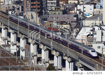 東北新幹線／上越新幹線E2系 125218255