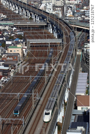 東北新幹線／上越新幹線E2系（200系カラー・緑帯車両） 125218767