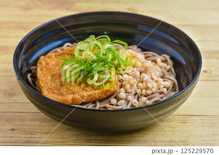 油揚げと天かすの冷製そば 125229570