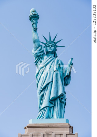 「青森県」おいらせ町の自由の女神像 125235132