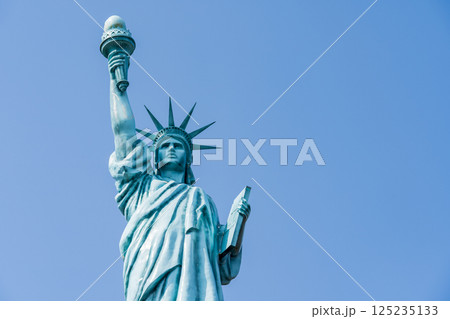 「青森県」おいらせ町の自由の女神像 125235133