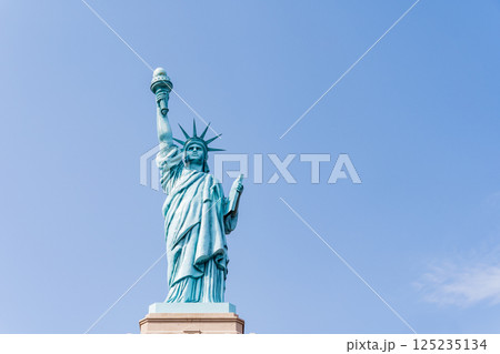 「青森県」おいらせ町の自由の女神像 125235134