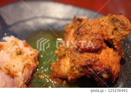 インド料理　タンドリーチキン 125236491