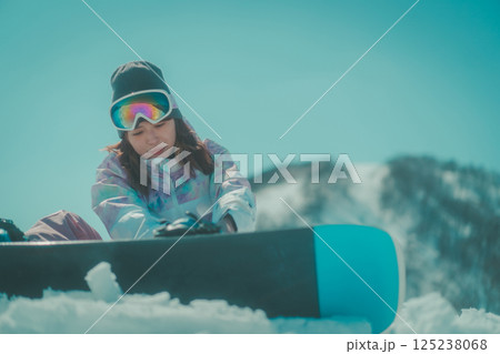 snowboarding snowboarding 125238068