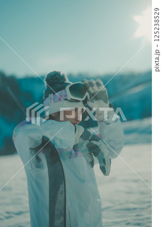 snowboarding snowboarding 125238529
