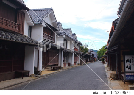 【愛媛県】　宇和文化の里　卯之町の町並み 125239679