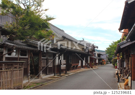 【愛媛県】　宇和文化の里　卯之町の町並み 125239681