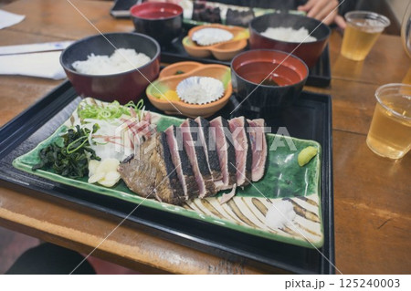 鰹のタタキ 鰹のタタキ 125240003