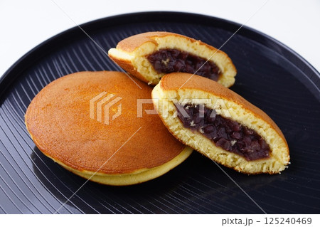 どら焼き どら焼き 125240469