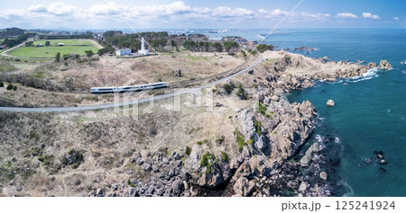 「青森県」春の種差海岸をドローンで空撮 八戸市 「青森県」春の種差海岸をドローンで空撮 八戸市 125241924