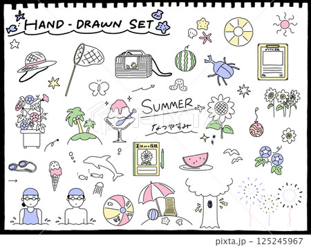 夏や海のアイテムの手描きイラストセットのイラスト素材 [125245967
