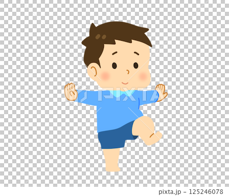 室内で片足立ちする男の子 室内で片足立ちする男の子 125246078