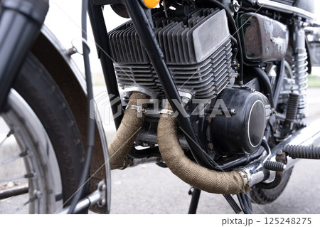 バイク　旧車　排ガス規制 125248275
