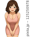 ピンクのドレス姿で困ったようにお辞儀する女性 125250978