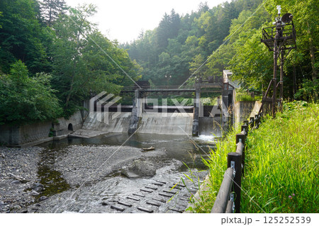 北海道電力層雲峡発電所支流取水口 125252539