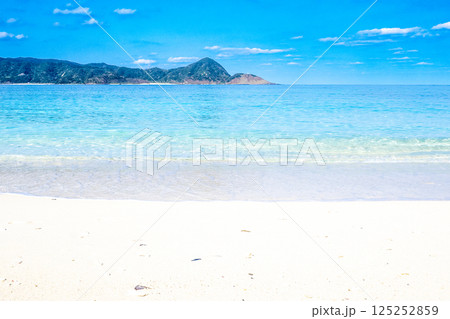 初夏の奄美大島 崎原海岸 No.1 125252859