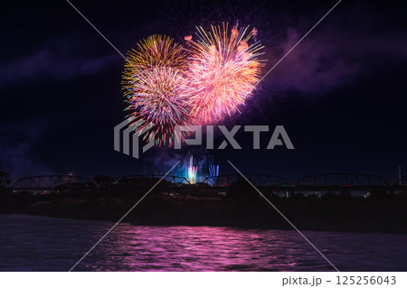 厚木あゆ祭り花火大会　関東地方 125256043