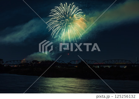 厚木あゆ祭り花火大会　関東地方 125256132