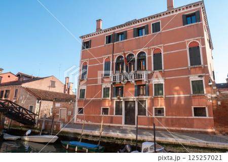 Calle and Landmark Views Everyday Beauty of Venice, Italy Calle and Landmark Views Everyday Beauty of Venice, Italy 125257021