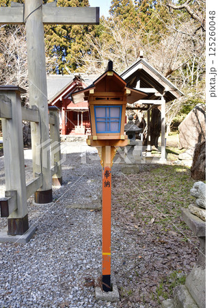 春の北海道北斗市で矢不来天満宮境内の風景を撮影 春の北海道北斗市で矢不来天満宮境内の風景を撮影 125260048