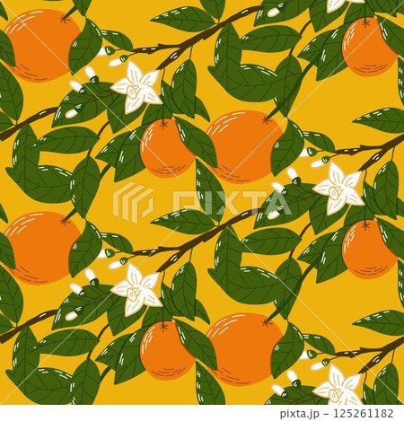 Seamless Pattern of Orange Fruit and Blossoms on Green Leafy Branches 125261182