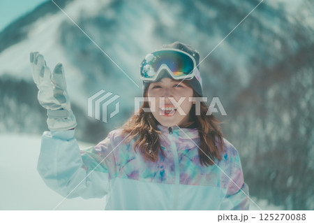 snowboarding snowboarding 125270088