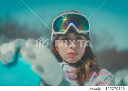 snowboarding snowboarding 125270136