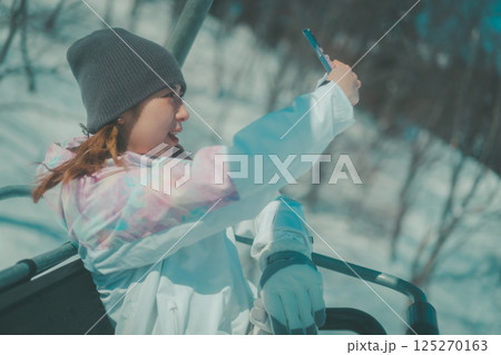 snowboarding snowboarding 125270163