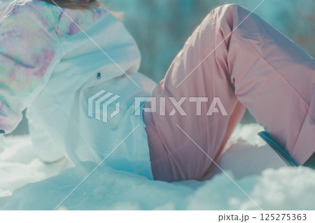 snowboarding snowboarding 125275363