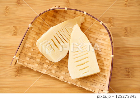 筍の水煮(たけのこの水煮) 筍の水煮(たけのこの水煮) 125275845