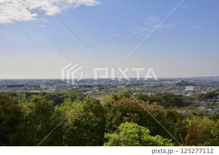 愛知県豊田市　野見山展望園地からの風景 125277112
