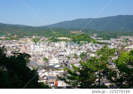 愛媛県四国中央市 城山公園から川之江高等学校周辺を望む 愛媛県四国中央市 城山公園から川之江高等学校周辺を望む 125278149