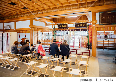 ＜七五三＞神社でのご祈祷 125279313