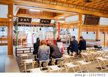 ＜七五三＞神社でのご祈祷 125279315