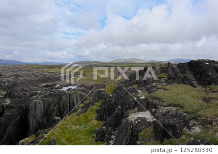 アイルランド・ミゼン半島の風景 アイルランド・ミゼン半島の風景 125280330