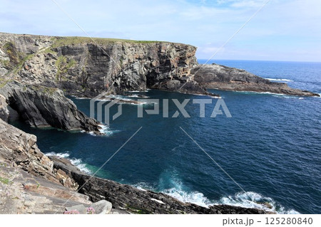 アイルランド・ミゼン半島のミゼンヘッド 125280840