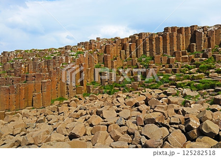 北アイルランド、ジャイアンツコーズウェー 125282518