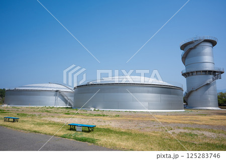 前橋市水道局　敷島浄水場　浄水タンクと配水塔 125283746
